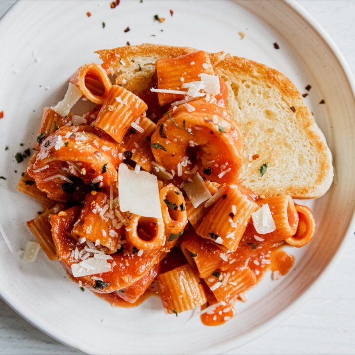 Spicy Shrimp Rigatoni - Pasta Recipes Daily