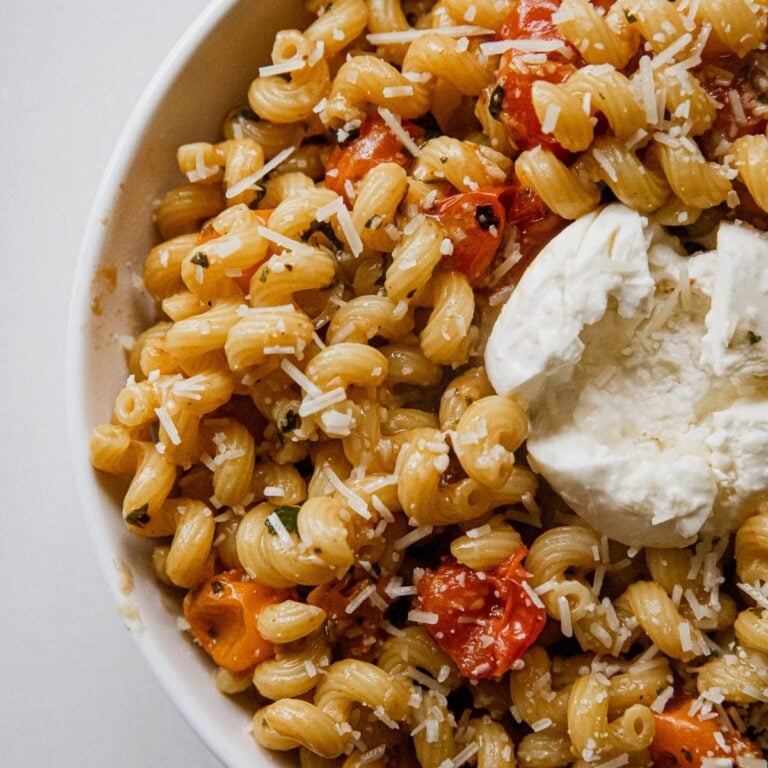 Tomato and Burrata Pasta